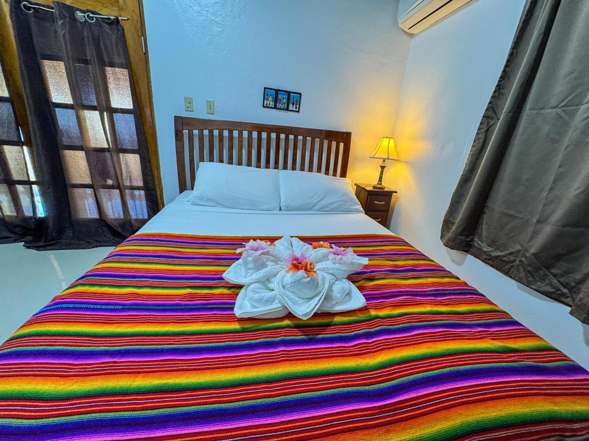 Caribbean Shores Belize 홉킨스 외부 사진